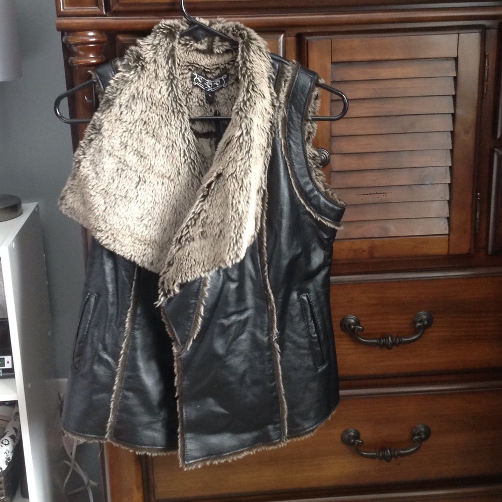 Women's Black Leather Vest with Faux Fur Lining